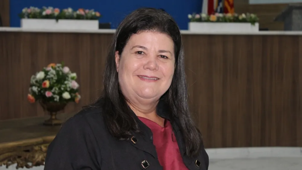 Verimar Meira indica limpeza no cemitério da comunidade de Umburanas