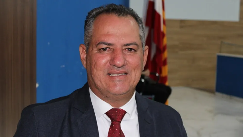 Palito indica realização do serviço de patrolamento nas Fazendas Fuluca, Malhadinha e Riacho Seco