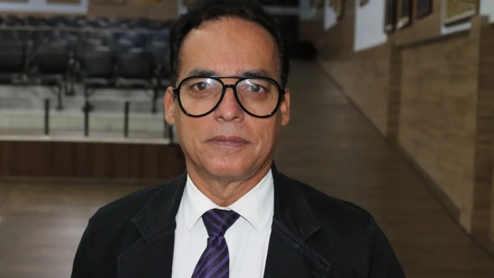 Santinho sugere implantação de uma Defensoria Pública da União (DPU) em Brumado