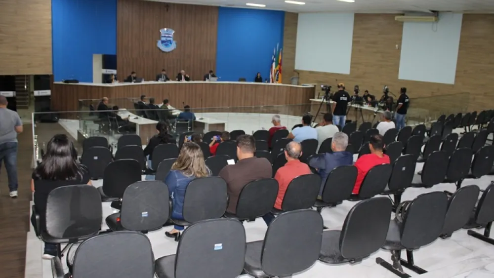 Câmara de Brumado vota 23 projetos nesta segunda-feira (01)
