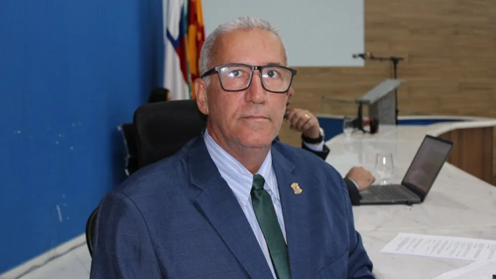 Rubens Araújo pleiteia construção de praça no Bairro São Vicente