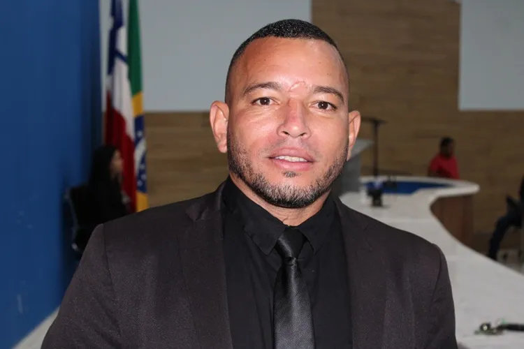 Harley Lopes busca pavimentação asfáltica na região da Vila Presidente Vargas e recomposição salarial dos servidores públicos municipais