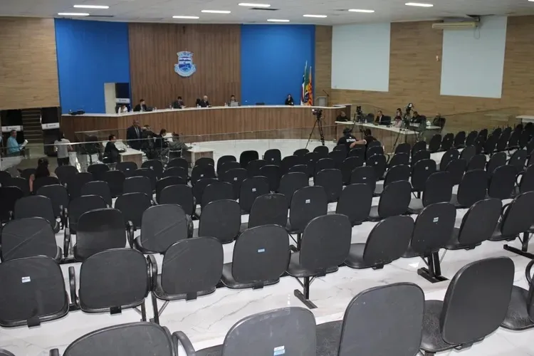 Câmara de Brumado vota diretrizes orçamentárias de 2027