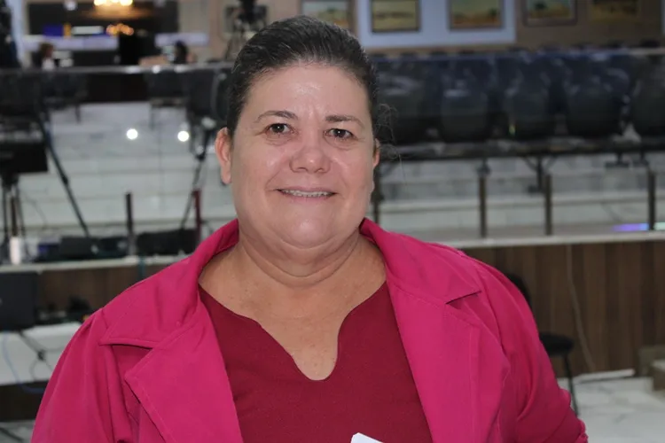 Verimar Meira sugere implantação de Castramóvel e criação do RG Animal para cães e gatos em Brumado