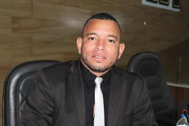 Harley Lopes defende reestruturação das vias do Loteamento Belaville