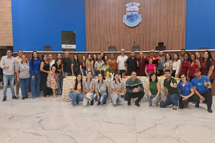 Café da manhã homenageia servidores públicos da Câmara de Vereadores de Brumado