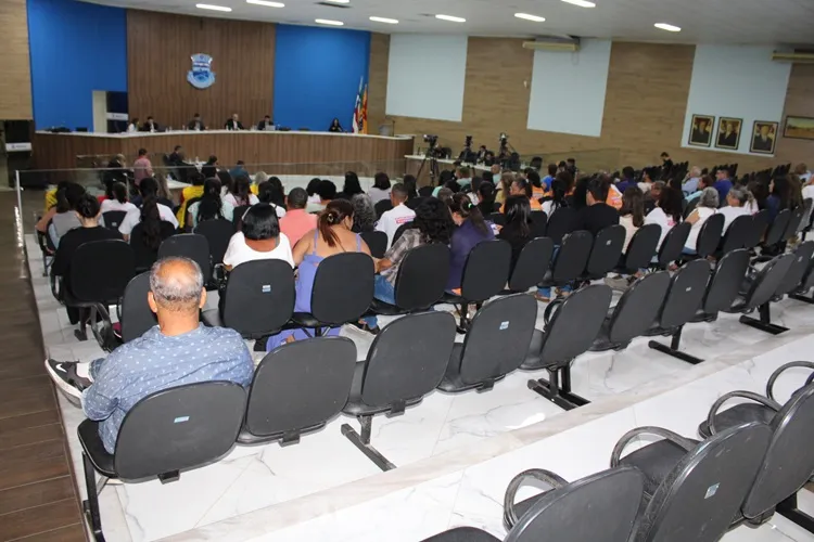 Infraestrutura e honrarias: Câmara de Brumado vota 19 propostas nesta segunda (06)