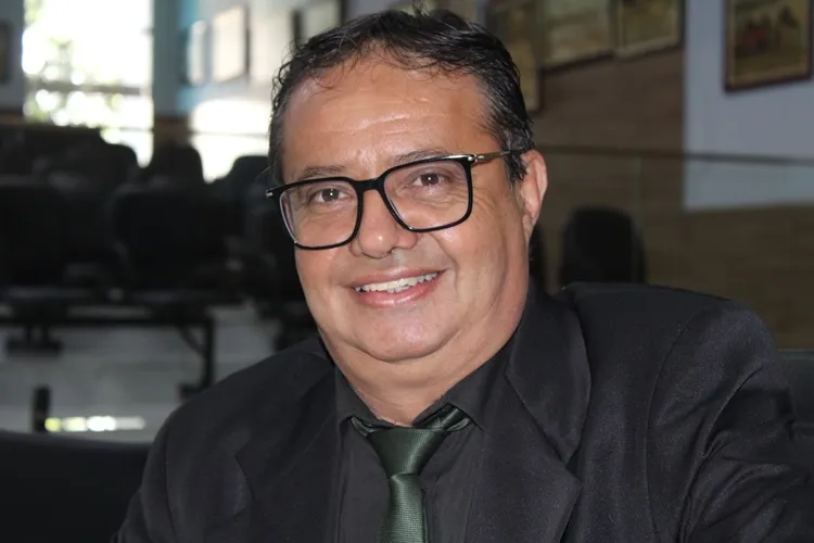 Miro Silveira apresenta três relevantes pedidos para melhorias em benefício do povo