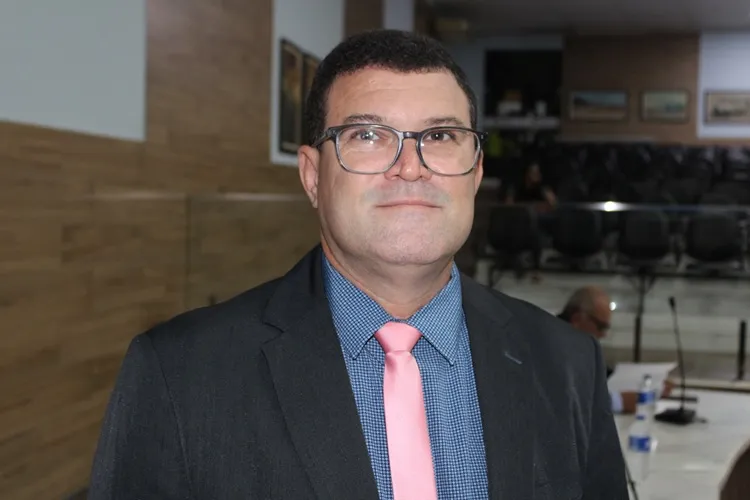 PL de Rey de Domingão institui o Código de Obras e Urbanismo do Município de Brumado